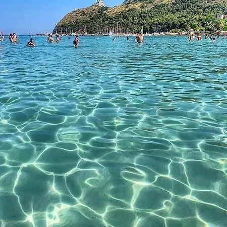 Mistral Sardegna 公寓 *
